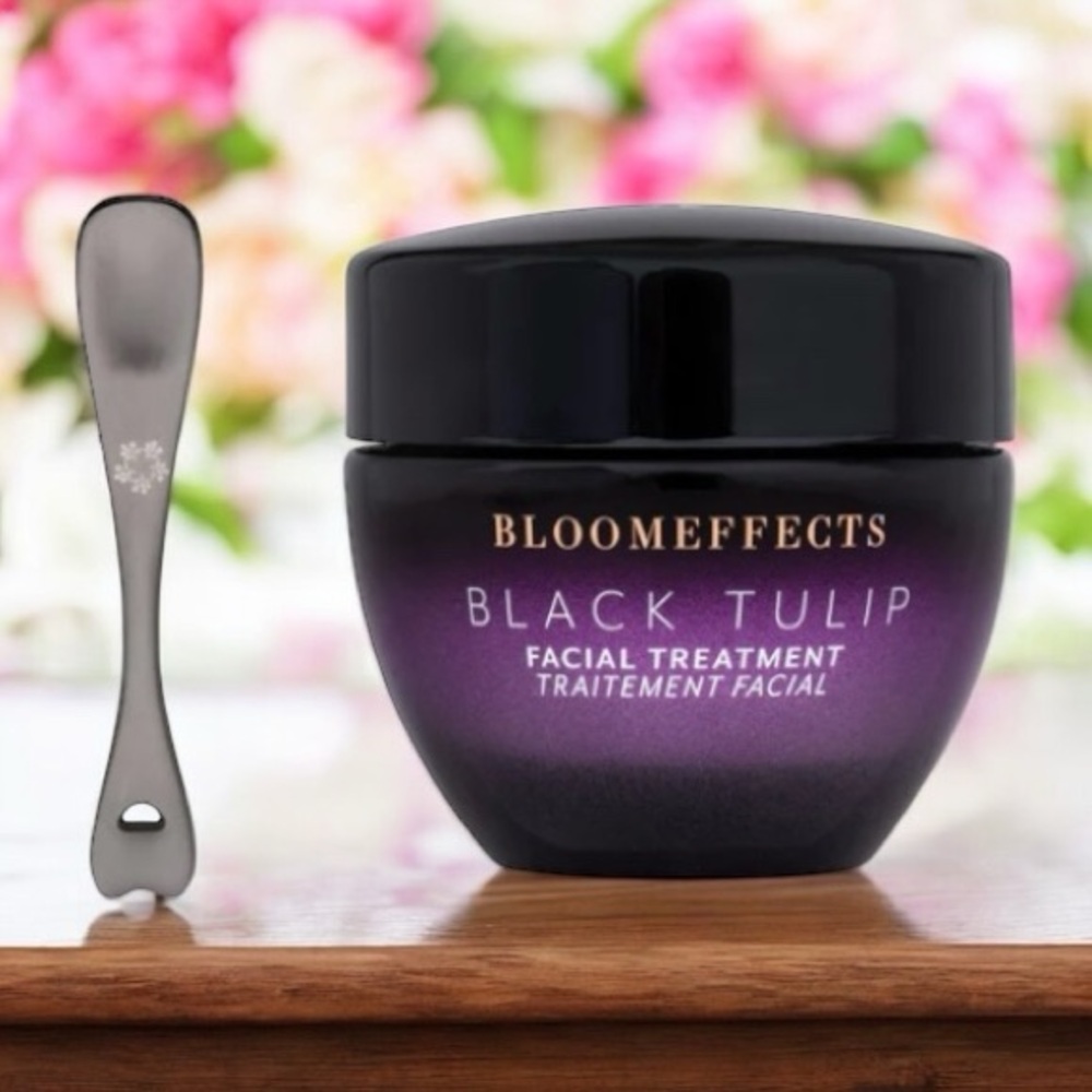 BLOOM EFFECTS Black Tulip Facial Treatment Moisturizer 50 ml.